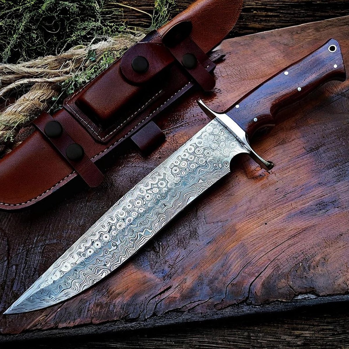 ROAR 14″ handgemaakt Damascus jachtmes met lederen schede - Ideaal voor hakken, kamperen buiten - Bushcraft groot mes met vast mes met walnoothouten handvat - Patriot