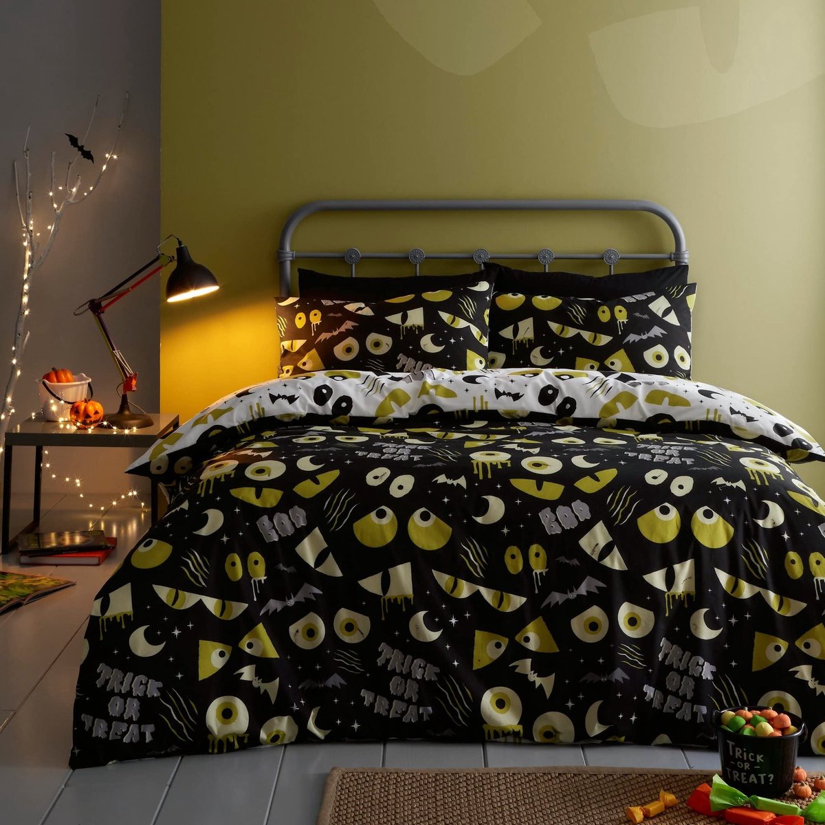 Omgoods - Halloween Duvet Cover Spooky Eyes Eenpersoons (140 x 200 cm)