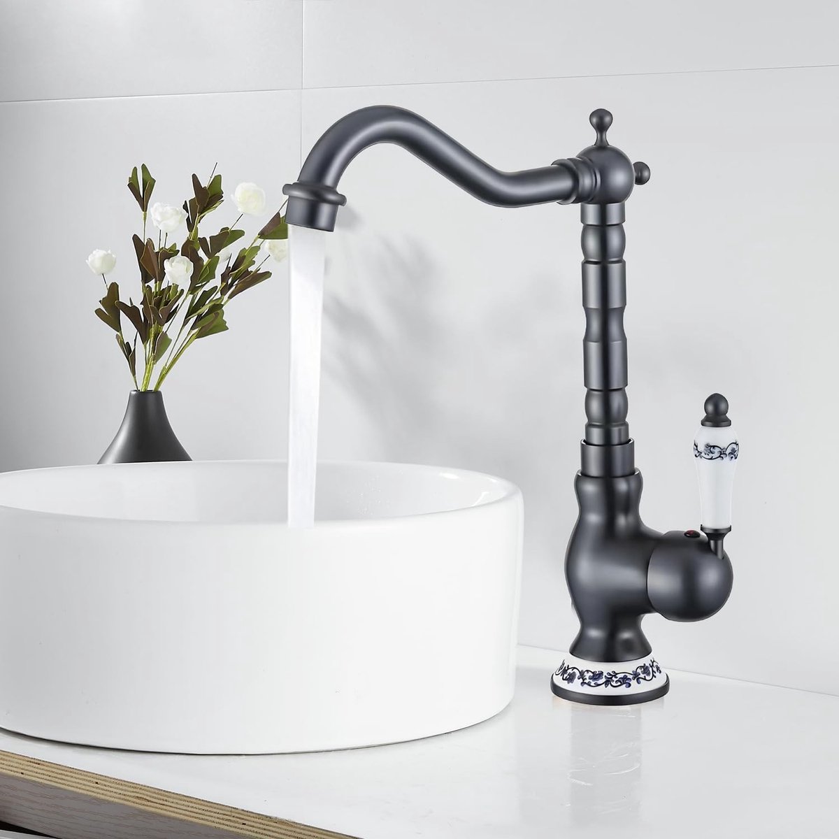 Omgoods - Retro Keukenkraan van Messing met Hoog Boog