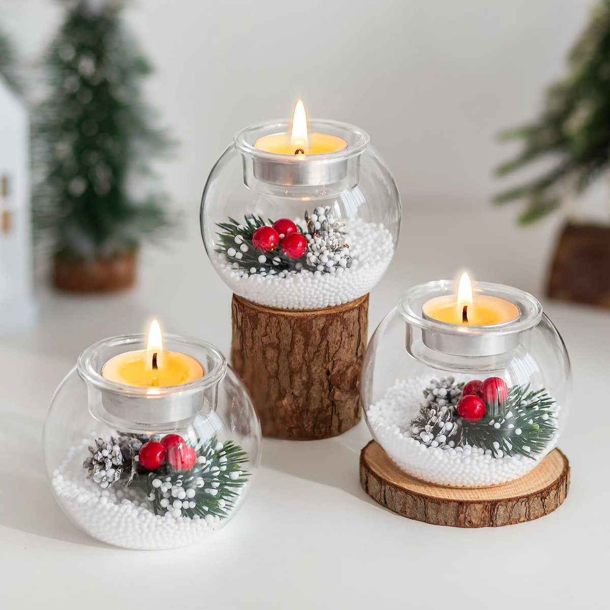 Omgoods - Set van 3 Kerst Teelicht Houder met Rode Bessen en Dennenappels