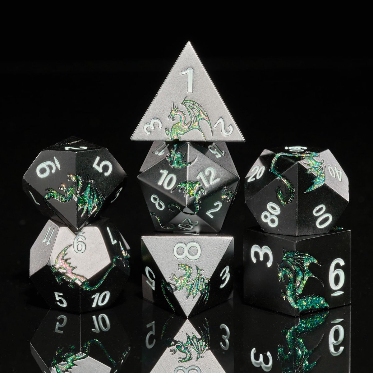 Omgoods - Dobbelstenen Set Metalen Draak - Polyhedral Dobbelstenen (Zwart met Glitter)