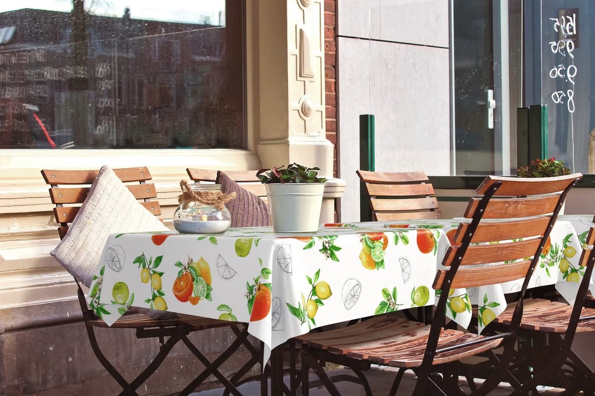 Omgoods - Tafelkleed Manhattan Citronella 220 x 150 cm