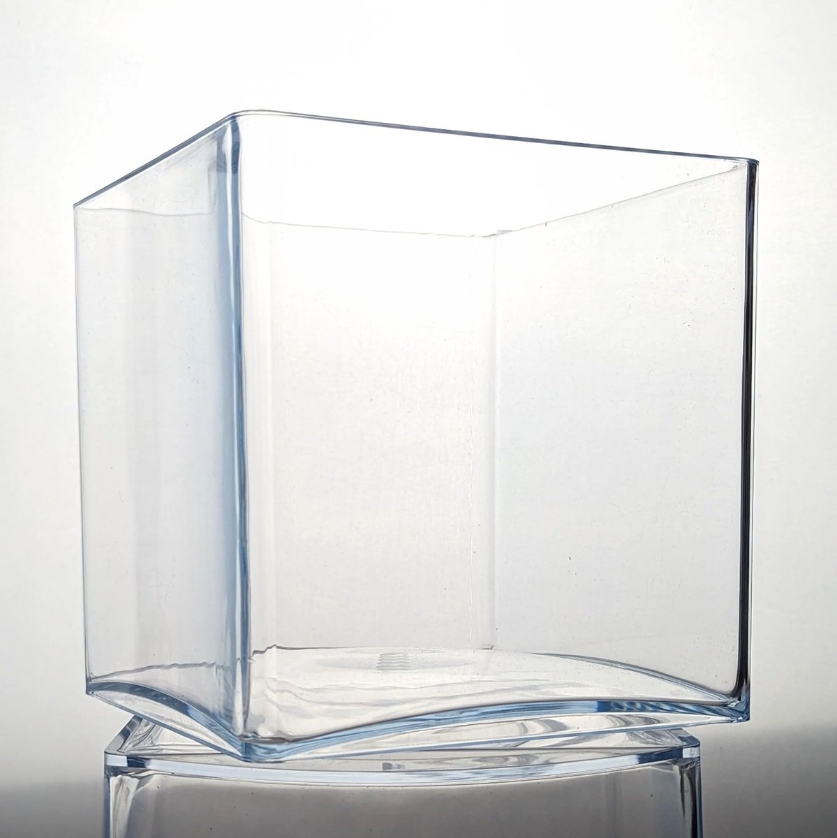 Omgoods - Acryl Cube Vaas 15cm voor Bloemen en Kaarsen