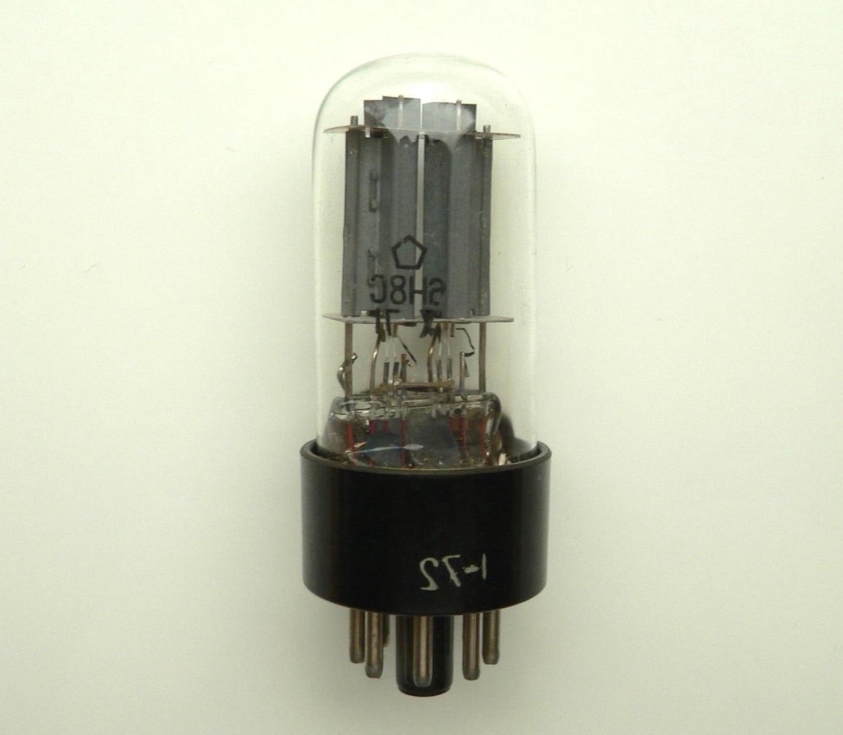 Dubbele Triode Klepbuis - Vacuümbuis ECC32 - Audio Versterker - New Old Stock - Medium Gain - Glass