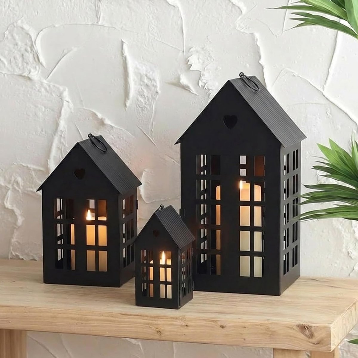TRIROCKS Set van 3 Huis Vintage Metalen Hangende Lantaarns 34cm & 23,5 cm & 13,5 cm H Decoratieve Kaarsenhouders voor - ShopVlot