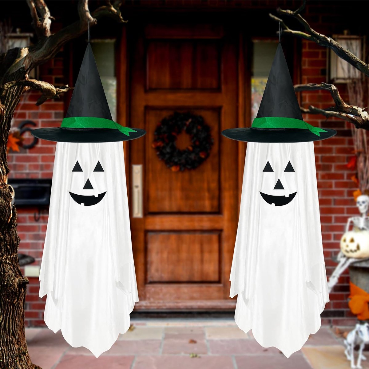 Set van 2 Halloween-spookjes om op te hangen, voor in de tuin, aan bomen of op de veranda - Leuke witte spookjes - Halloween-decoratie om op te hangen, voor op de veranda of buiten, voor kinderen
