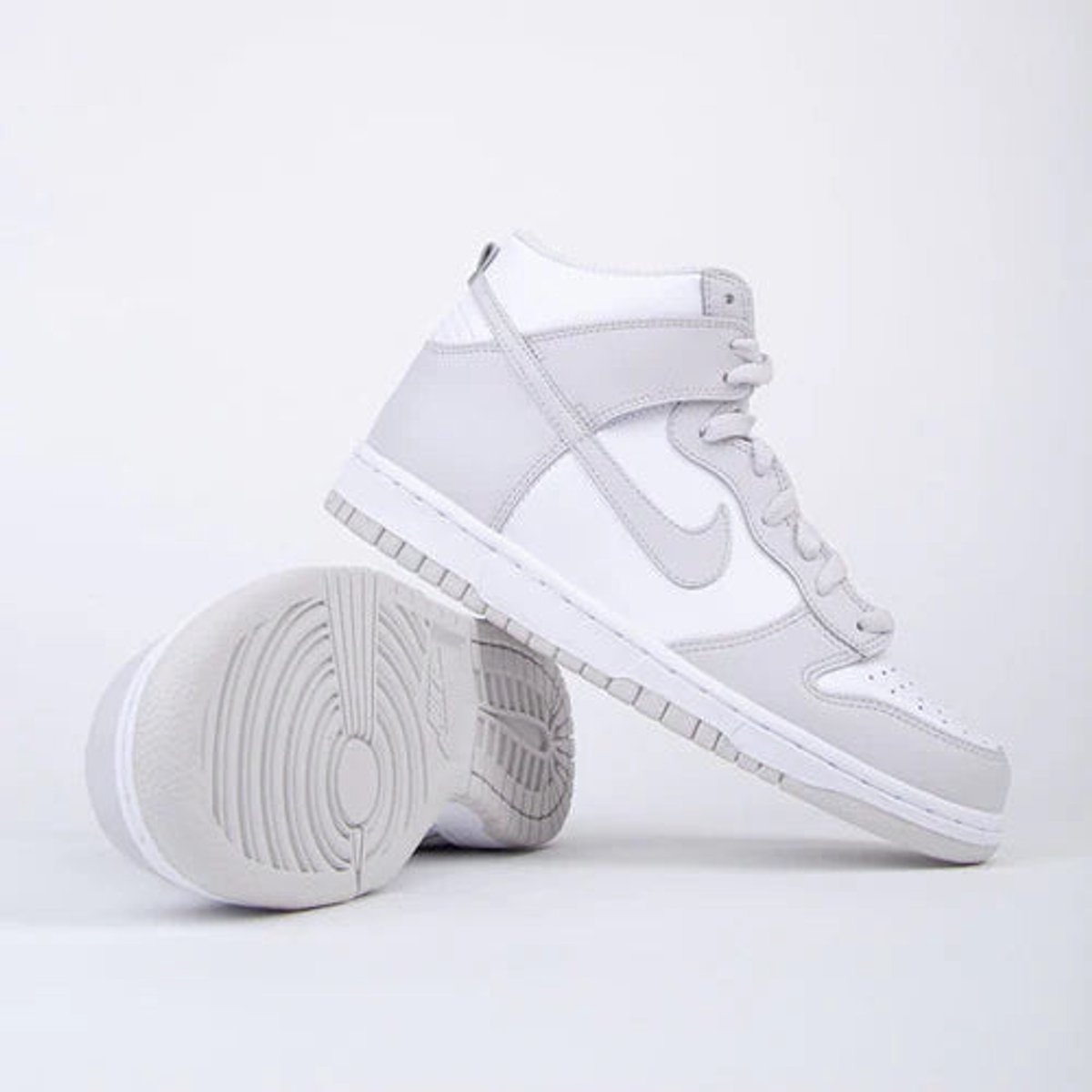 Nike Dunk High Retro White Vast Grey