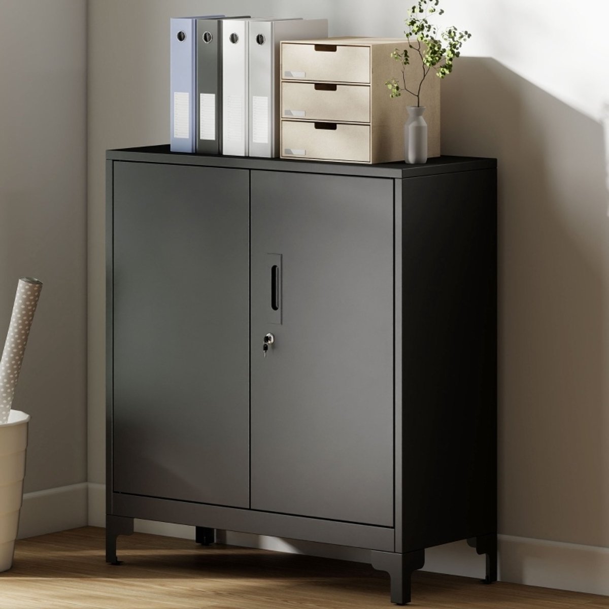 REDOM - Kast - Archiefkast met slot en dubbele deuren - Metalen constructie met twee planken - Moderne stijl - Homeoffice, garage, kelder of woonkamer - Metaal - Zwart - 80 x 35 x 91 cm