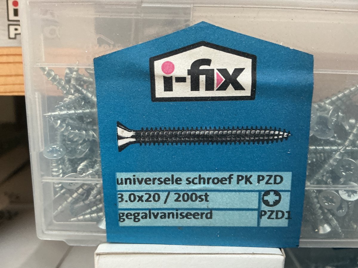 Houtschroeven. verzinkt.Platkop. Kruiskop-pozidrive-3. 200 stuks. Spaanplaatschroef. Ifix.