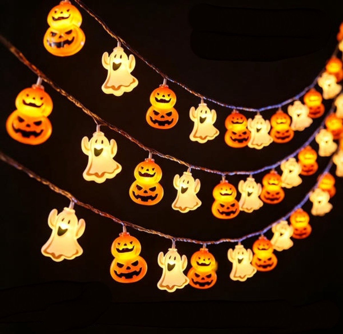 3 meter lange Halloween-lichtslinger met 20 ledlampjes in spook- en pompoendesign, werkt op batterijen, griezelige Halloween-decoratie voor binnen en buiten, perfect voor feestjes, tuin, veranda of terras.