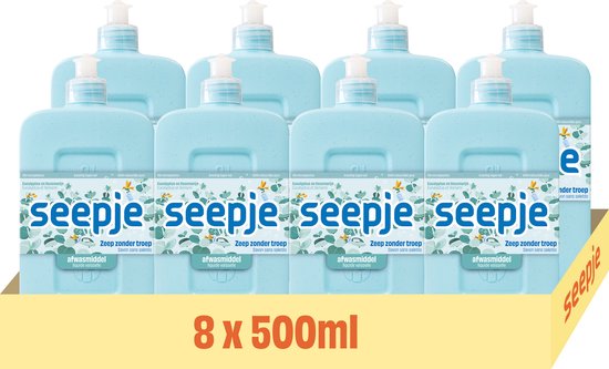 Voordeelverpakking van 8 x 500 ml Seepje afwasmiddel met eucalyptusgeur in lichte blauwe flessen.