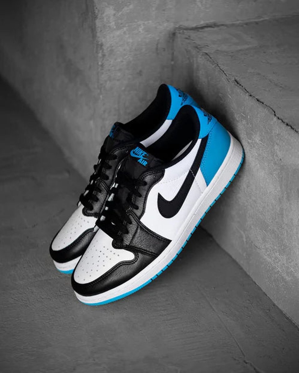 Jordan 1 Retro Low OG Black Dark Powder Blue