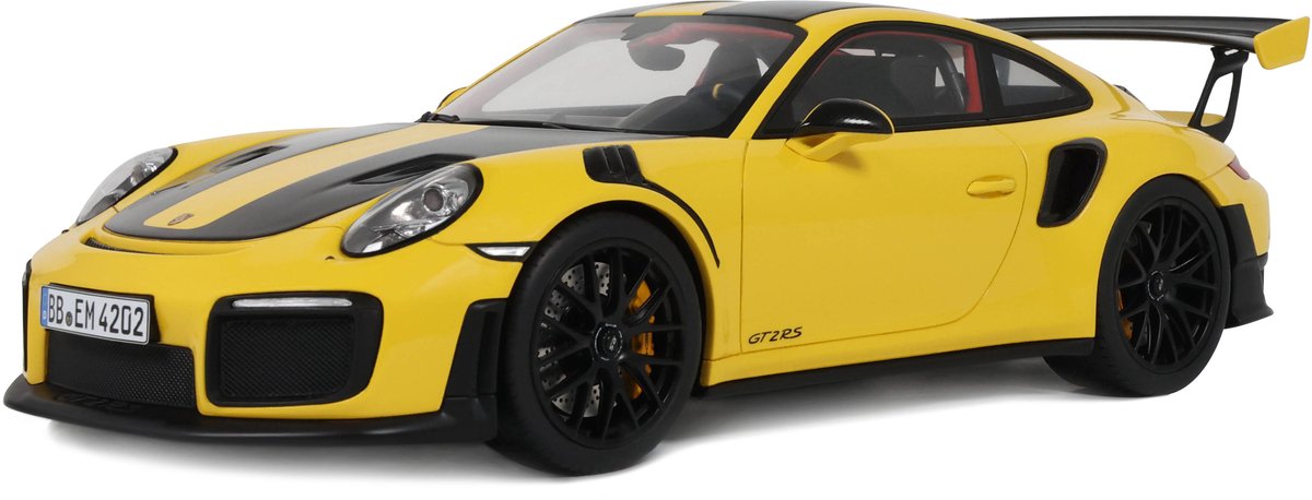 Porsche 911 (991.2) GT2 RS (Nurburgring Lap Record 6:47.3) - 1:18 - GT Spirit