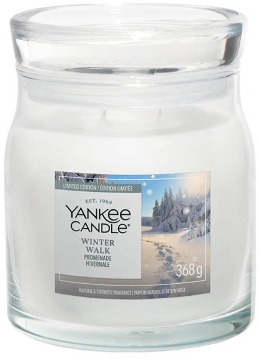 Yankee Candle Winter Walk Medium Jar - tot 50 branduren Wit