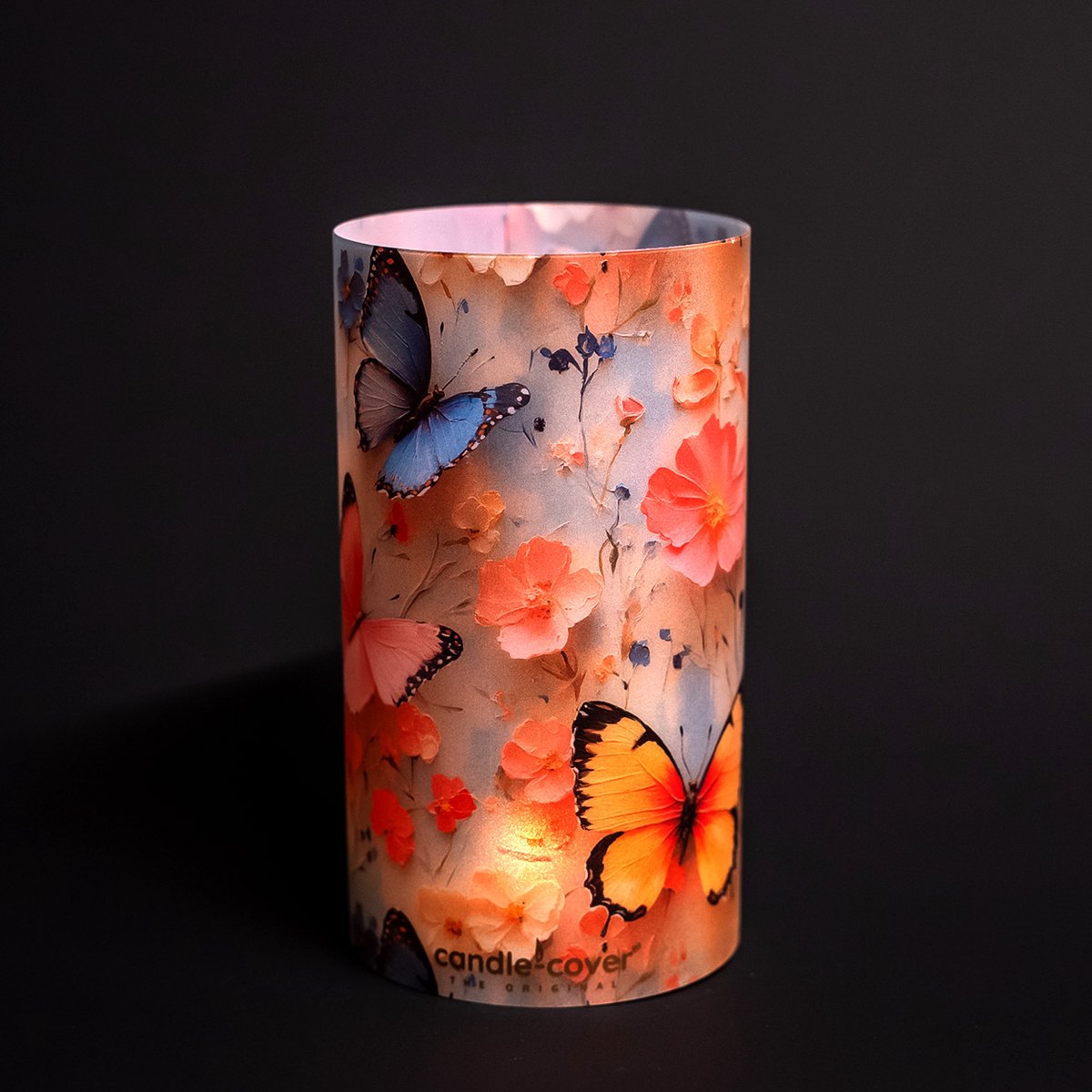 Candle-Cover - Butterflies - Vlinders - trendy omhulsel voor (oplaadbaar) theelicht en waxinelicht - windlicht - 9 cm rond - 16 cm hoog