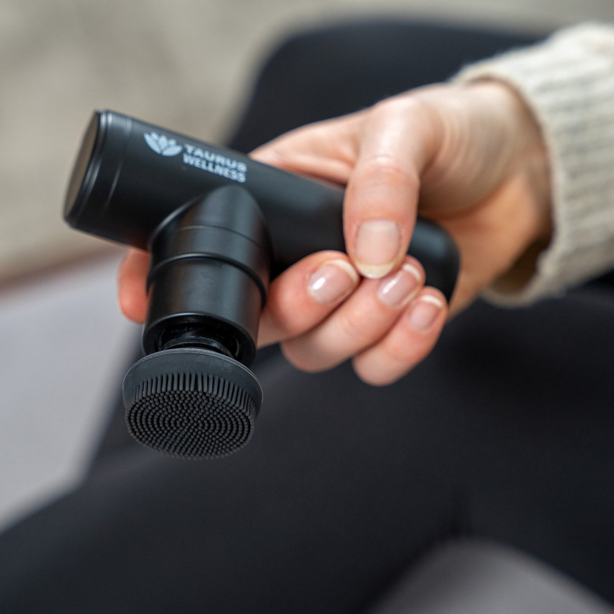 Fitshop Taurus Mini Massagegun Mintgroen - afbeelding 3