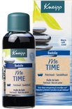 Kneipp Badolie Me-Time Patchouli Sandelhout fles en verpakking. "Warm soft scent".