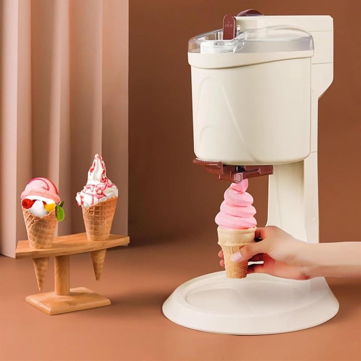 IJs Machine - Soft Serve Maker - Desserts Maken - Automatische Bediening - 1 Liter Capaciteit - Wit