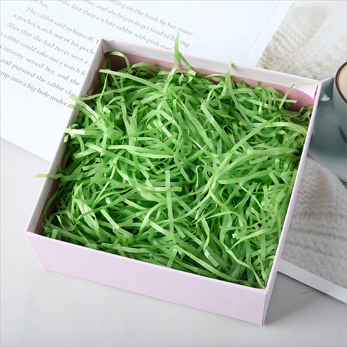 150g groen versnipperd tissuepapier, groen versnipperd papier voor geschenkdozen, zacht om aan te raken, uitstekende geschenkverpakkingsvuller en mand vulling