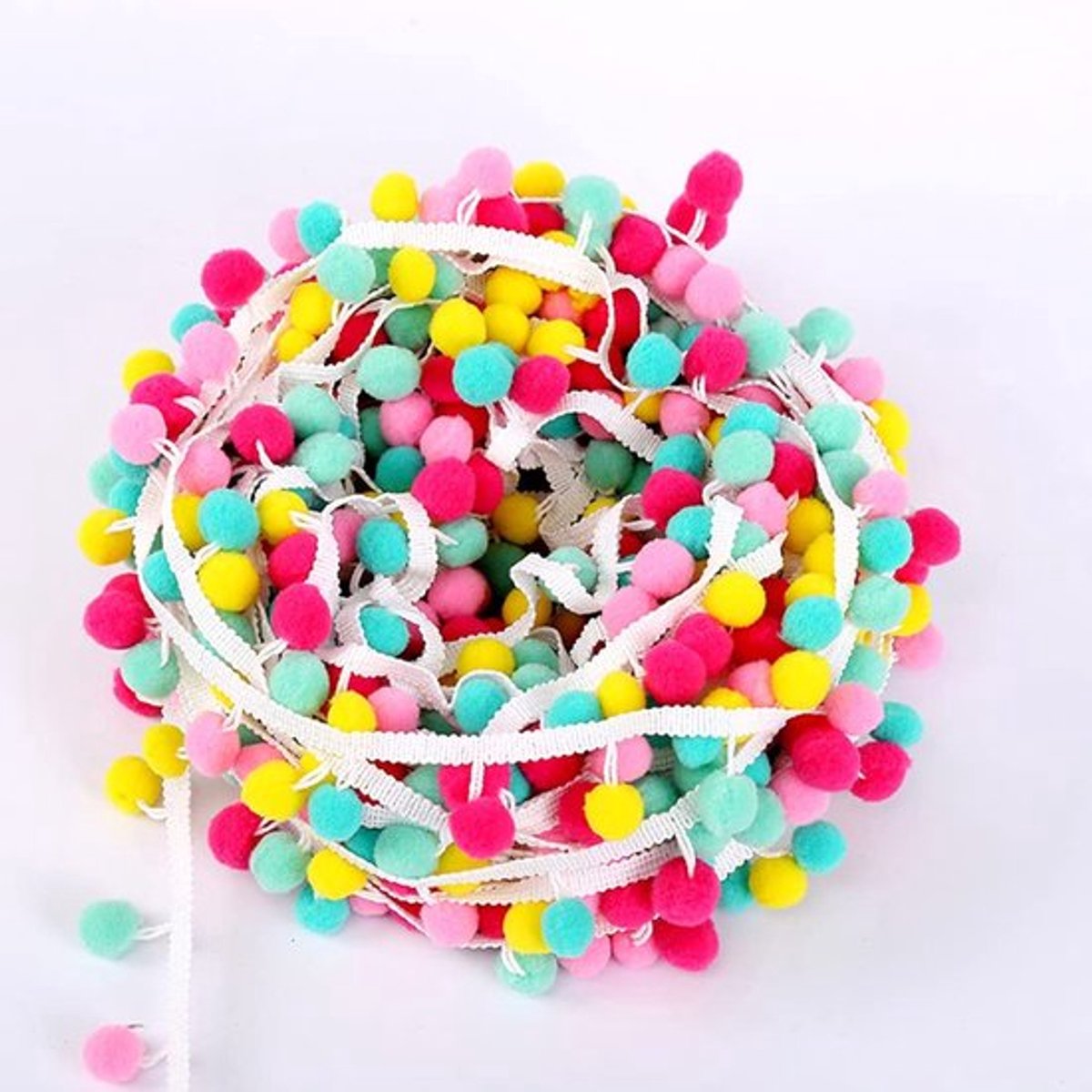 Aladdien - 3 meter kleurrijke pompons rand - decoratieve band