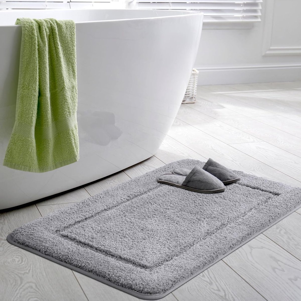 Zachte en Antislip Microfiber Badmat, Waterabsorberend, Grijs, 60 x 90 cm voor Badkamerdecoratie