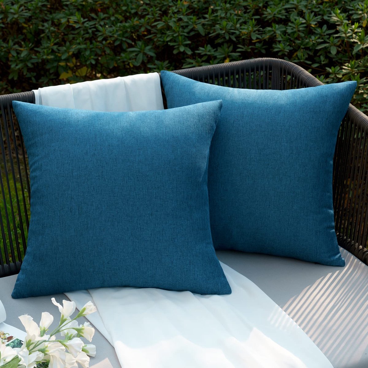 Kussenslopen voor buiten, waterdicht, voor bankkussens, decoratieve kussenhoezen van polyester, voor tuin, bank, woonkamer, bed, set van 2, 45 x 45 cm, marineblauw