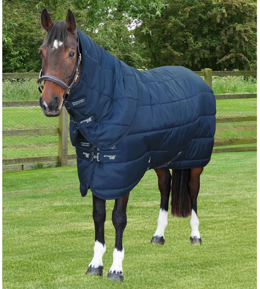Staldekens met nekmuil. Premier Equine Stratus 200g