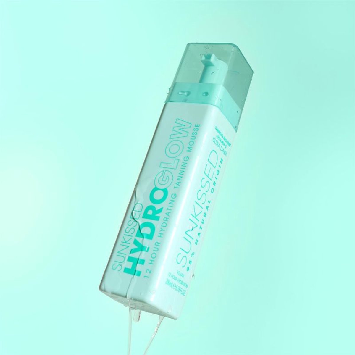 SUNKISSED HydroGlow Ultra Dark Mousse 200ml