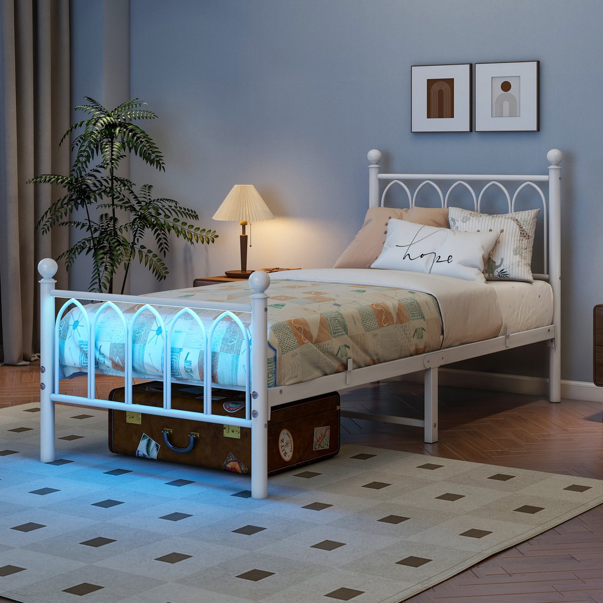 Bedframe 90 x 200 cm – Met LED en USB-oplaadstation – Metaal – Wit – Met hoog hoofdeinde en opbergruimte