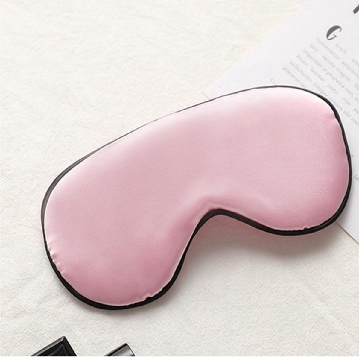 Zijden Slaapmasker - Verduisterend Oogmasker - Ultieme Nachtrust - Zacht Ademend Materiaal - Verstelbare Band - Roze