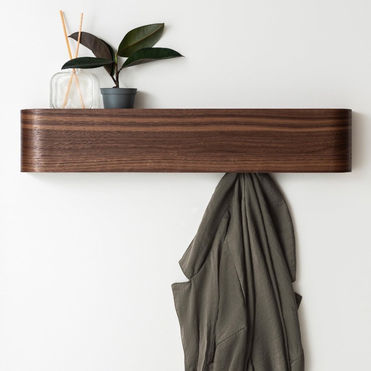 Muurkapstok Walnoot Hout – Wandgemonteerde Kapstok met Haken voor Hal en Woonkamer, Houten Jas- en Hoedenhanger, Ruimtebesparende Muurhaken voor Thuis