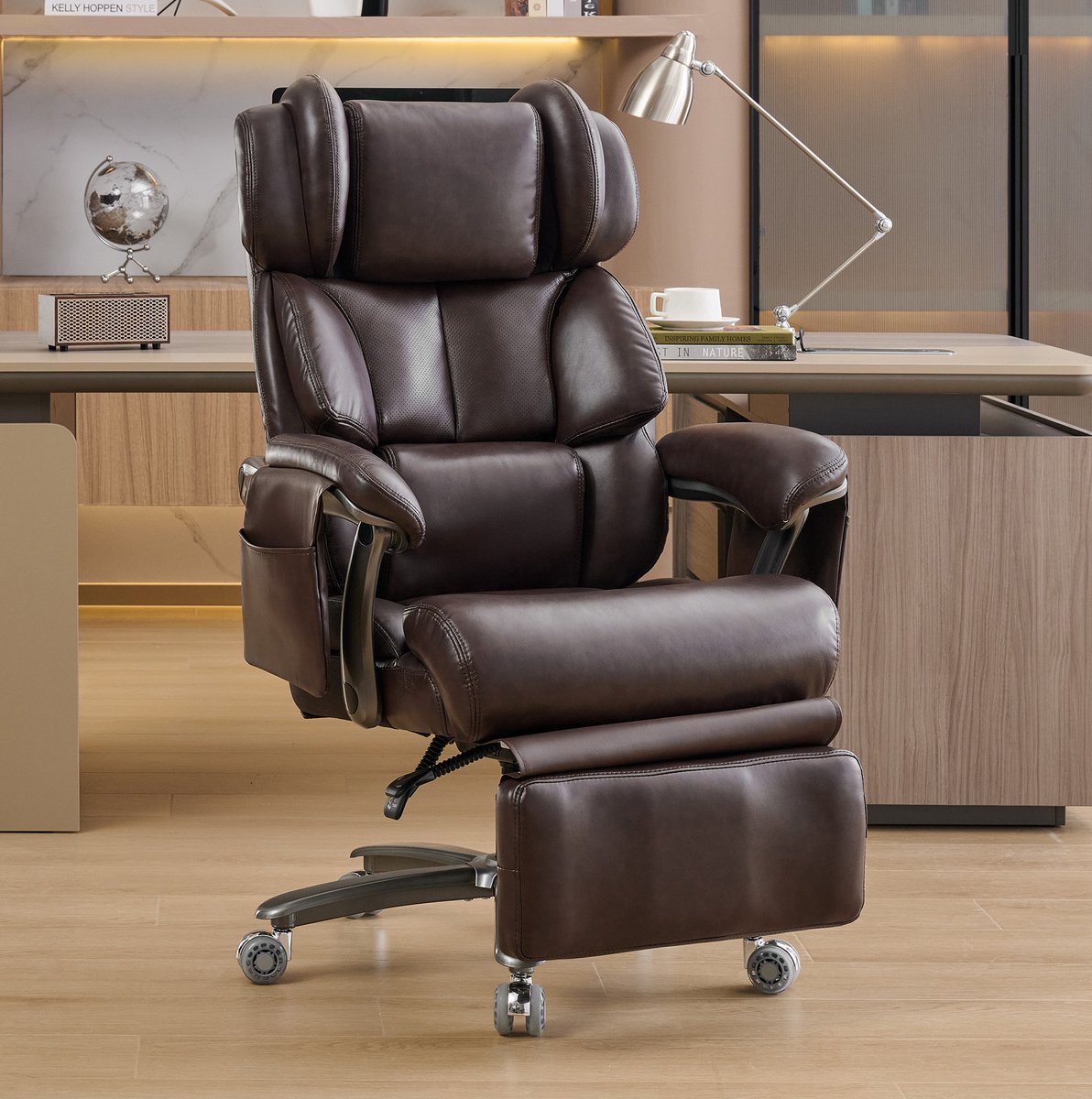 MIVRAY Bureaustoel 88 x 70 x 112,5 cm - Met Massagefunctie, Verwarming, Voetsteun en Verstelbare Rugleuning - Kunstleer Bruin