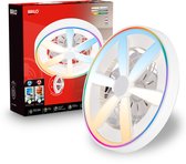 Witte plafondventilator met RGB-verlichting en zes witte bladen, naast de verpakking.