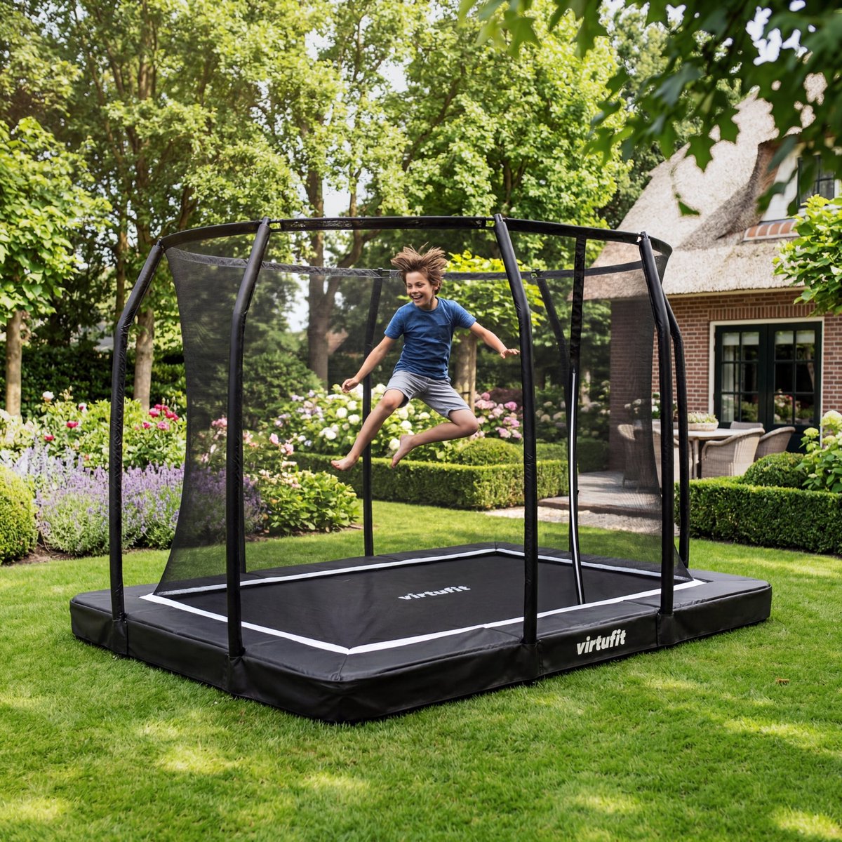VirtuFit Inground / Inbouw Trampoline met Veiligheidsnet - 183 x 274 cm - Incl. Beschermrand - Extra Veilig - Water- en UV-bestendig - Max. 150 kg - Voor Kinderen en Volwassenen - Zwart – foto 3