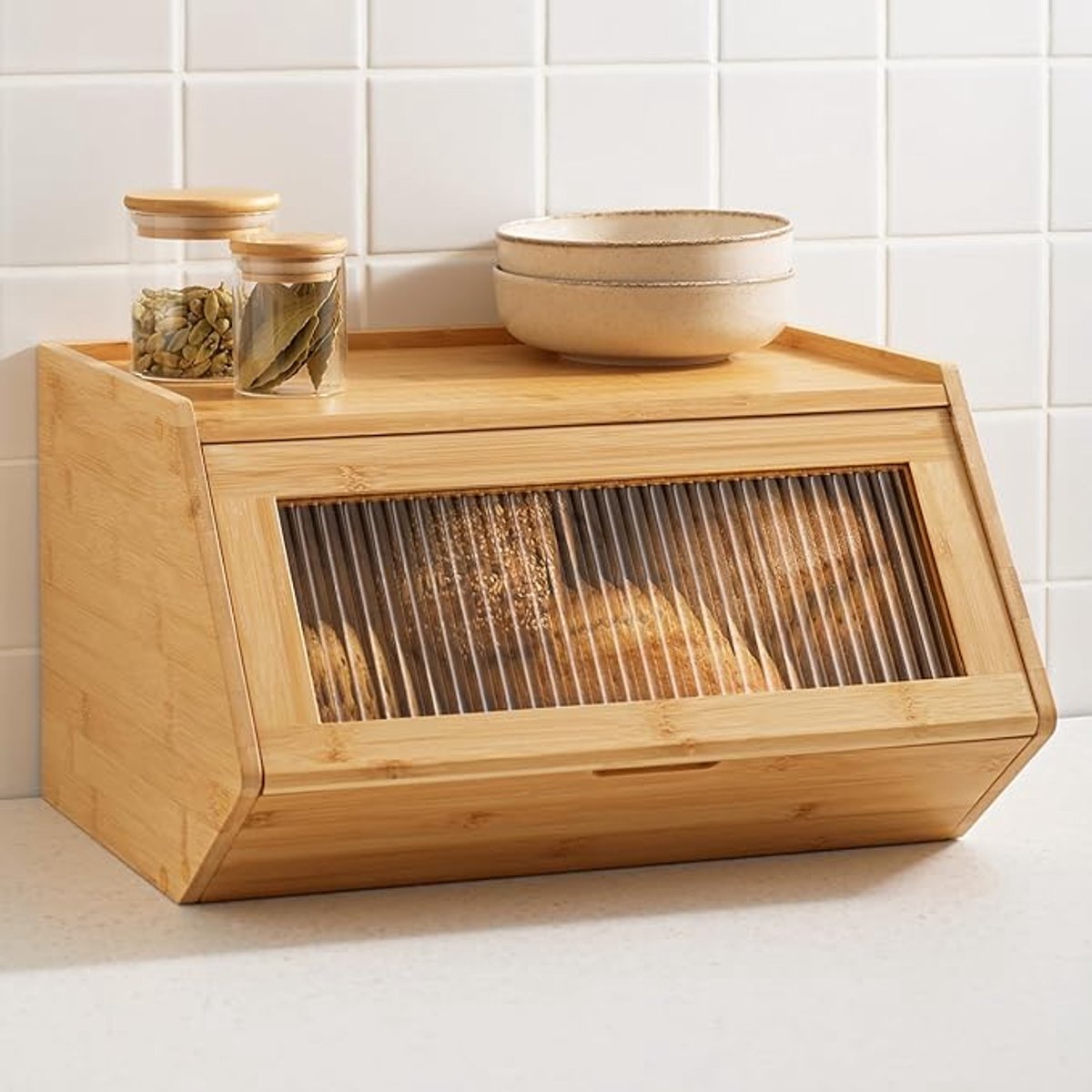 Houten Broodtrommel Groot Formaat - Ruime Brooddoos Met Extra Opbergruimte - Ruimtebesparende Broodkast Voor Keuken Aanrecht - Moderne Brood Opbergdoos Voor Langere Versheid - 40 × 33 cm