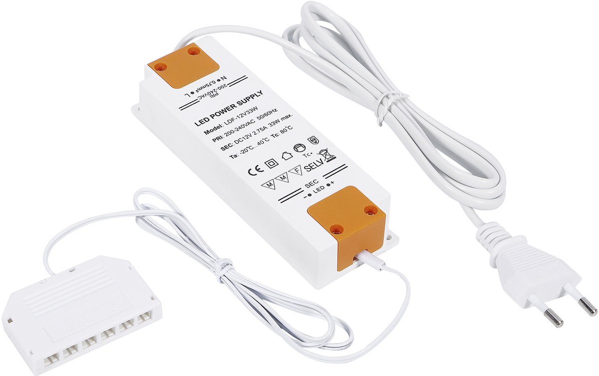 LED Transformator 12 VDC / 33 W Nettransformator met 6-voudige verdeler Ingangsspanning: 220-240V /Uitgangsspanning : 12V/33W van SOTECH