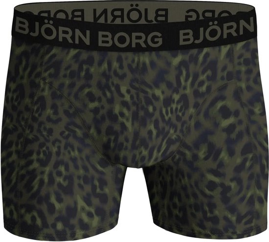 Groene boxershort met panterprint en zwarte tailleband met "BJÖRN BORG"-logo.