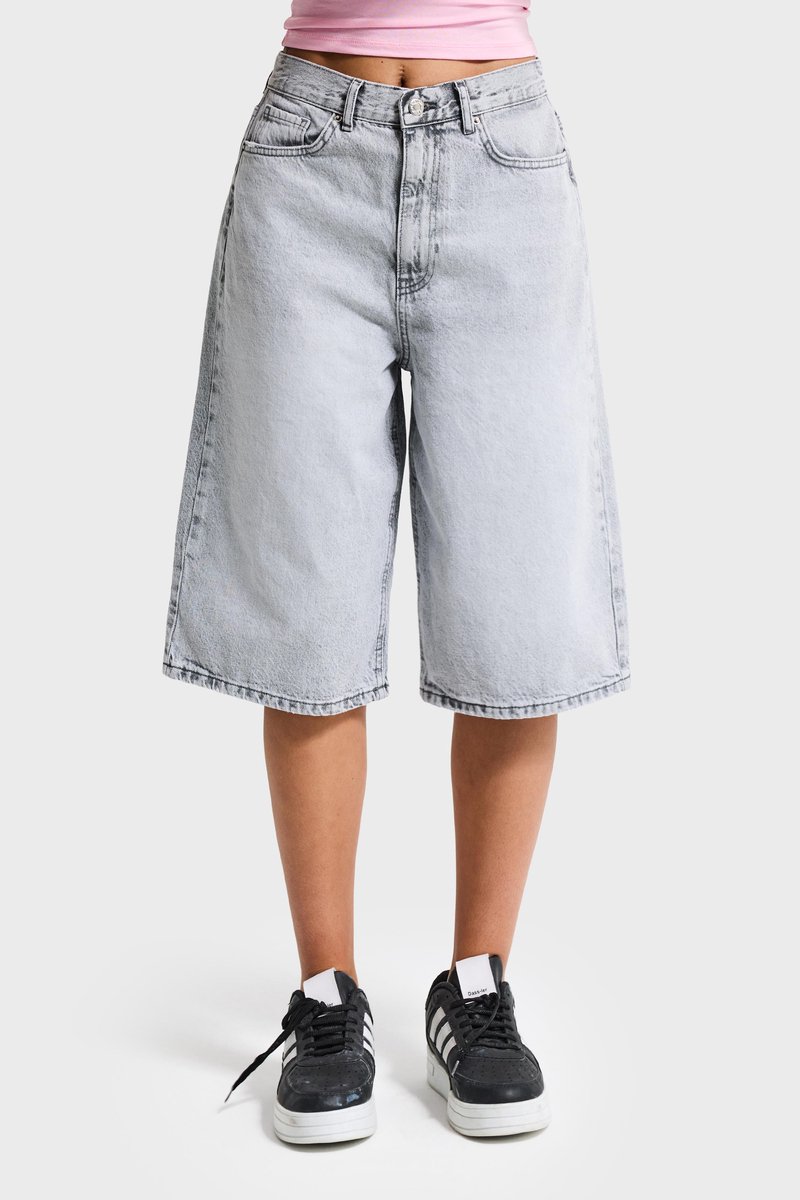 It's Basic - ELASTICATED BERMUDA DENIM SHORT - LIGHT GRAY