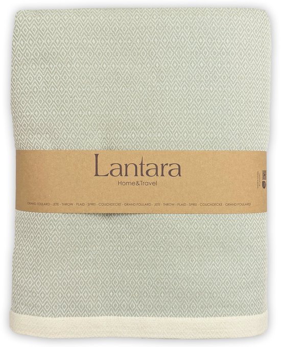 Lantara plaid met ruitpatroon in lichtgroen en crème, omwikkeld met een bruine band.