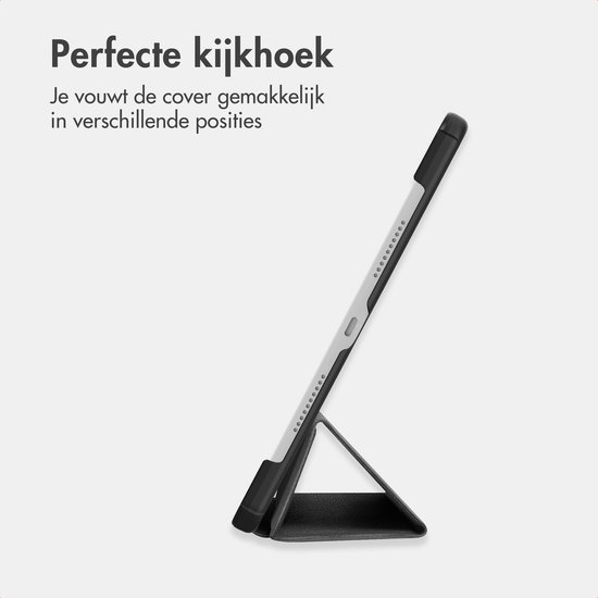 Étui noir pour tablette, avec support pliable pour différentes positions de visionnage.
