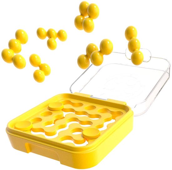 Geel spelbord met openingen, met gele puzzelstukken in verschillende vormen eromheen.
