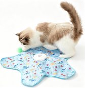 2-in-1 Verstoppertje Kattenspeelgoed - 70×10cm - Interactief Kattenspeelgoed voor Binnen - 360° Automatisch Verstoppertje Kattenspeelgoed - Met Kattenlokkertje - USB Oplaadbaar - Bewegingssensor - Vispatroon - Blauw