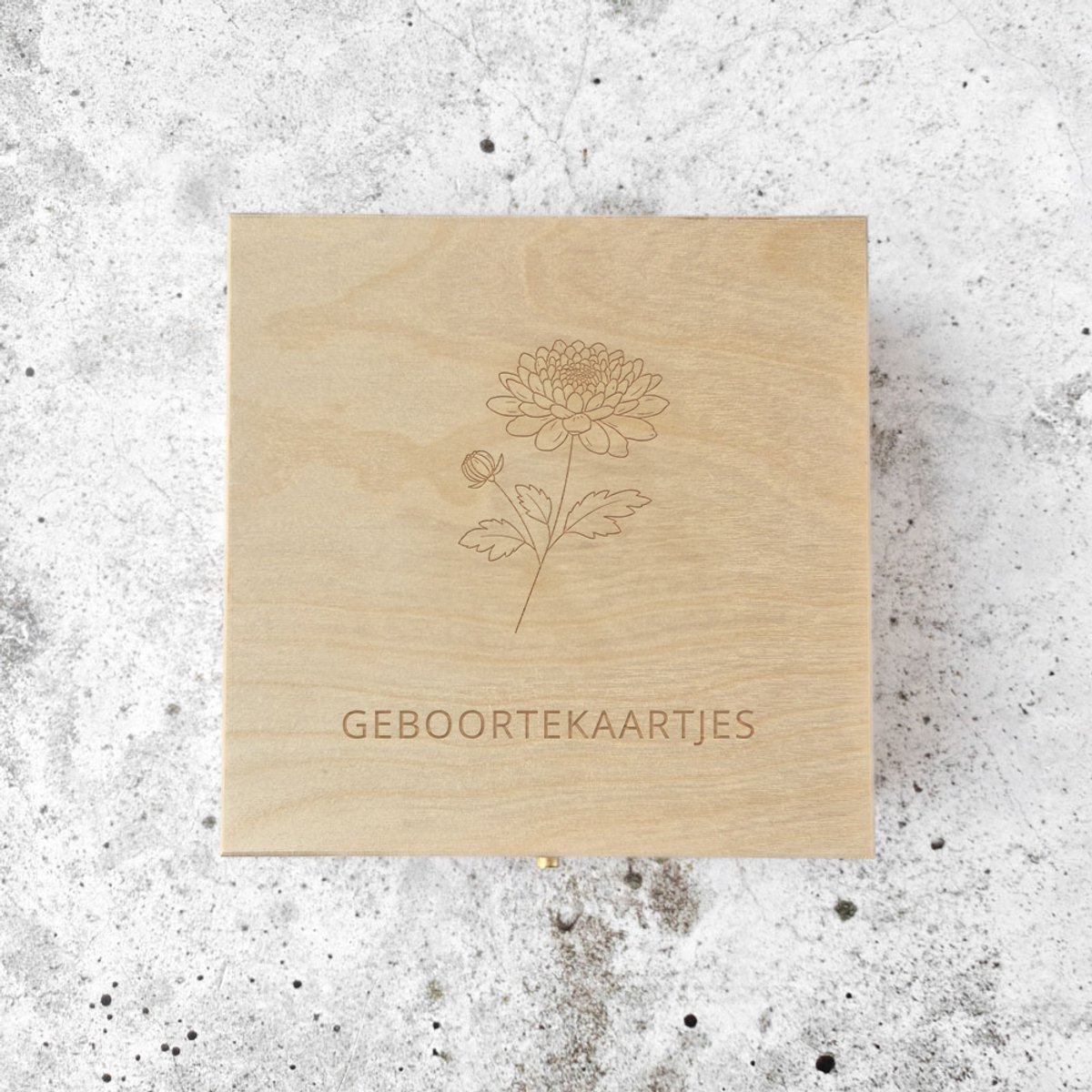 Geboortkaartjes box geboortebloem | November | Chrysant | Geboortekaarten bewaren | Kraamcadeau | Fien & Feau