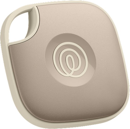 Lichtbruine vierkante Tile Mate tracker met een lus en een cirkelvormig patroon in het midden.