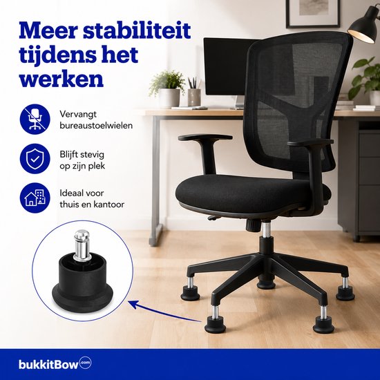 Zwarte bureaustoel op stoelglijders voor meer stabiliteit op een bureau.
