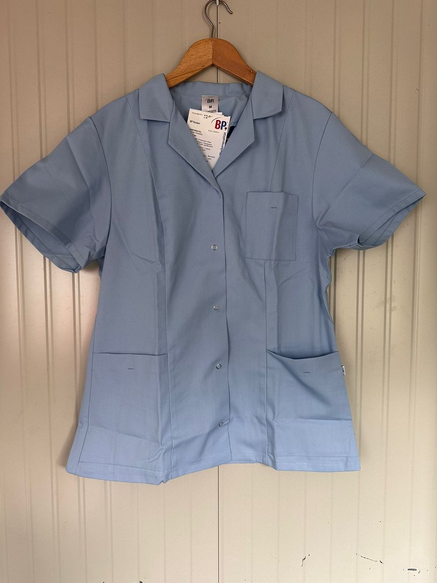 BP 1512 dames zorgjasje | Lichtblauw | kort mouw | Maat M | lengte 102 cm