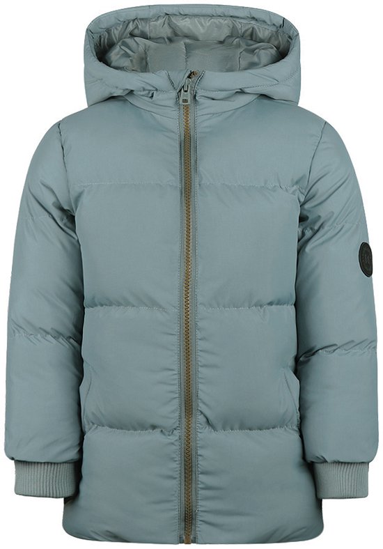 Lichtblauwe kinderparka met capuchon, rits en manchetten.