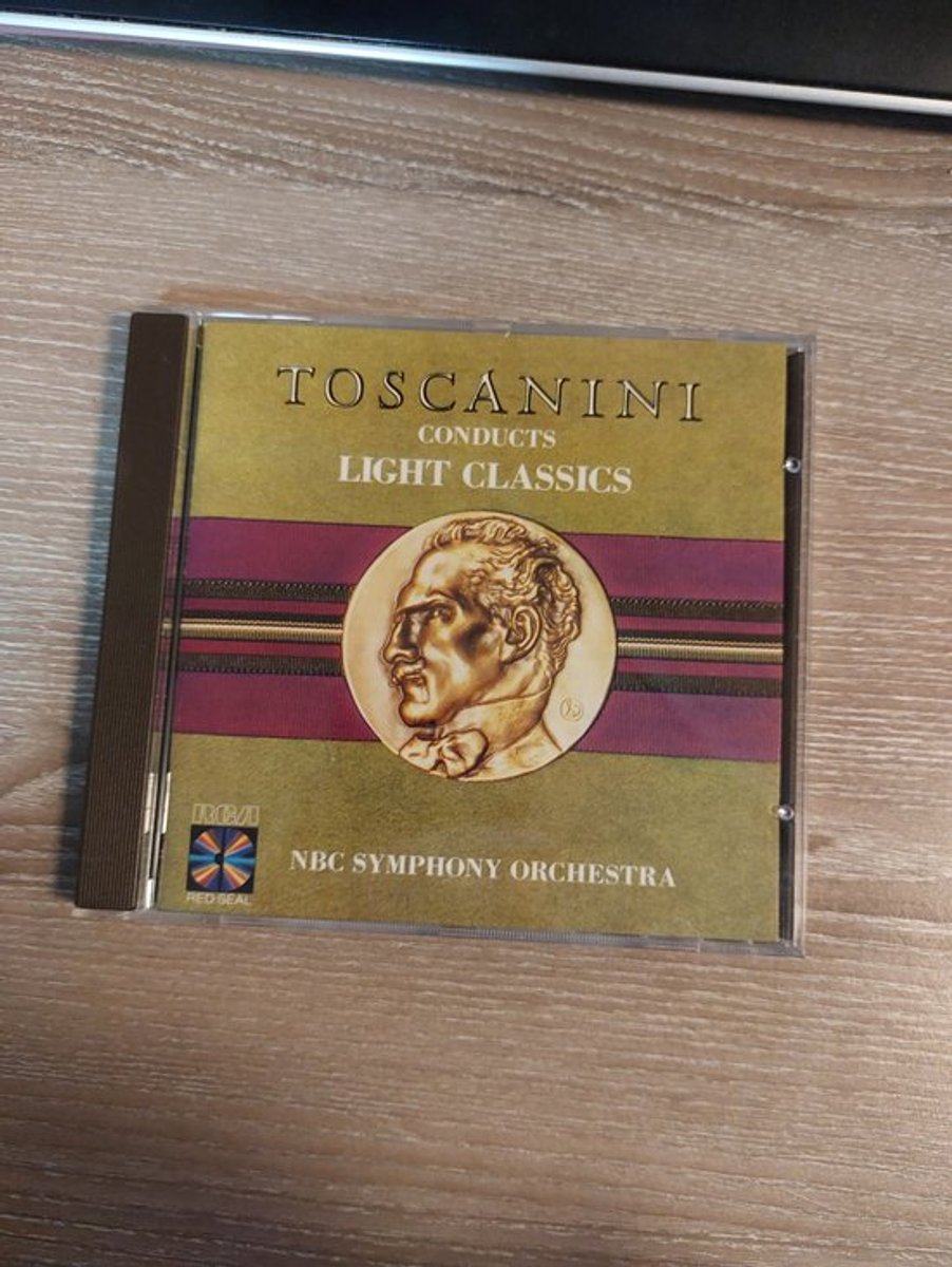 Toscanini Conducts Light Classics