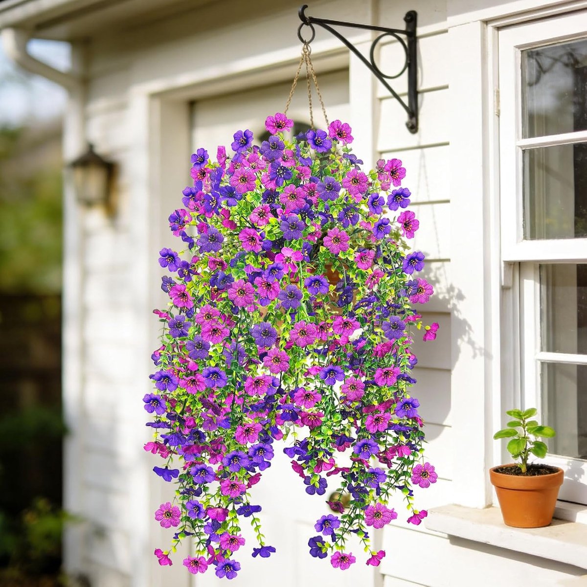 SnelShoppen - 2x Kunstplanten Hangend - Weerbestendige Kunstbloemen Petunia in Roze en Paars - Perfect voor Balkon, Tuin, Terras en Binnengebruik