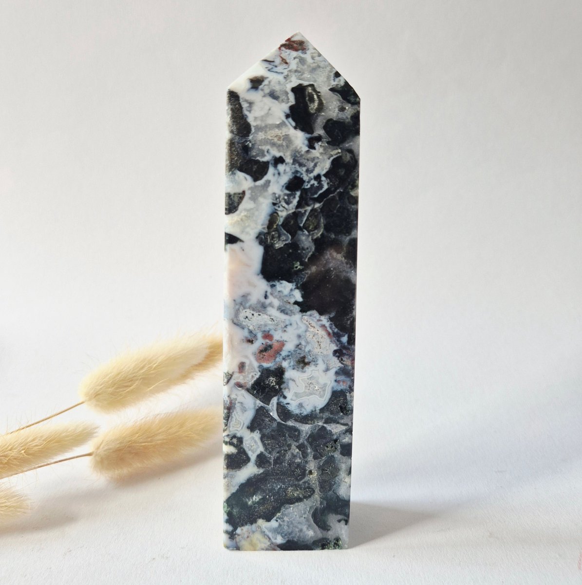 Oceaan Jaspis Toren 308 gram – Unieke Edelsteen met Druzy